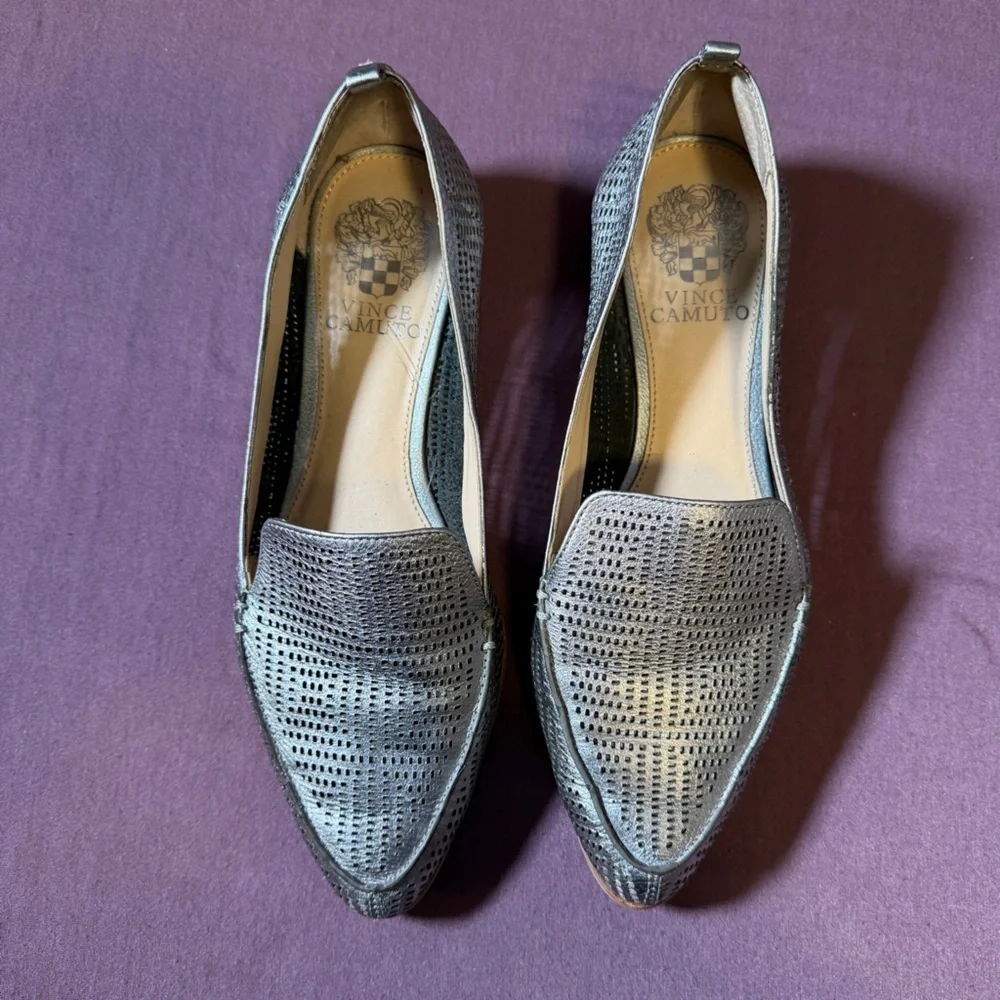 Vince Camuto Kade Cutout Loafer Metallic Silver - Women's Size 7.5 (37.5)